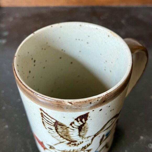 Vintage Speckleware Mug with Painted Bird Design Vintage Speckleware Mug with Pa - Picture 3 of 4